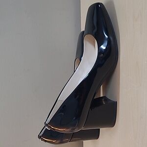 Nine West 9X9 Technology Black Patent Heels 2.5" Block Heels Size 7.5 NWOT